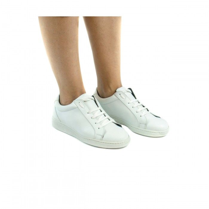 Basic Weiß Vegane Sneakers