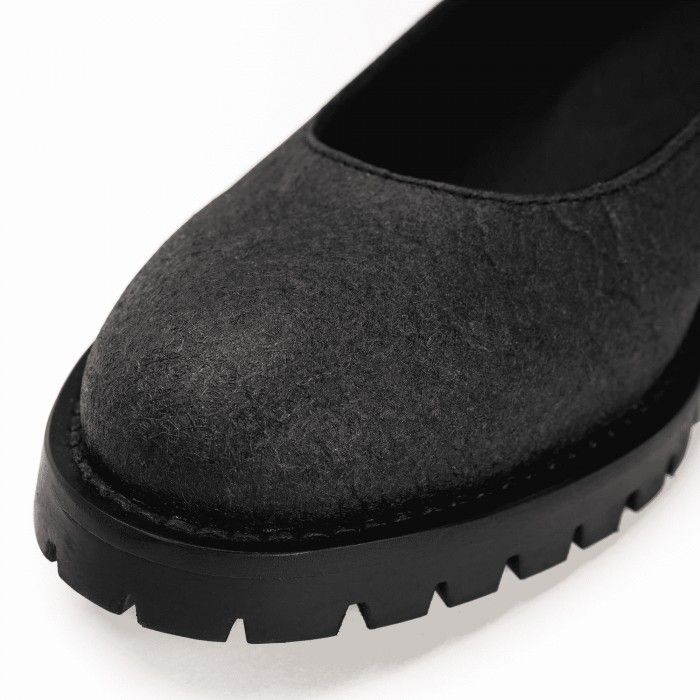 Lili Piñatex Negro Zapatos veganos