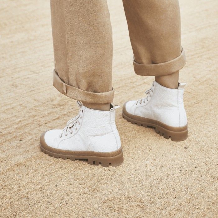 Noah Piñatex Creme- weiß vegane Sneaker- Boots