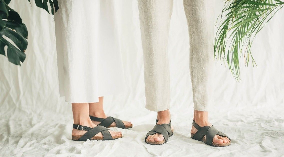 Why you should choose vegan anatomical sandals for this summer