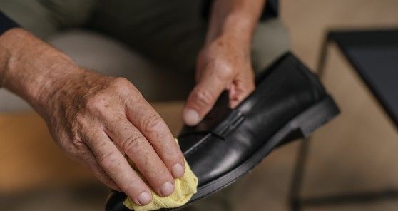 Come pulire le scarpe vegane